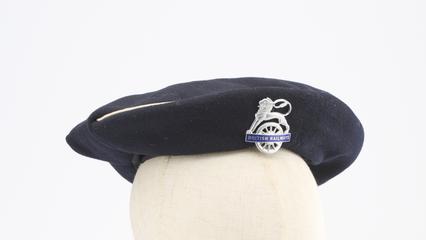BR(ER) Signal Woman Beret