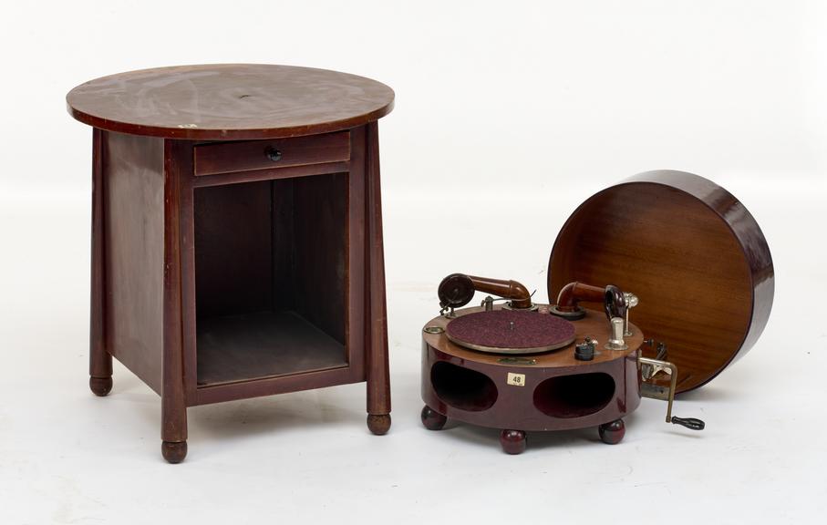 Ultraphon Table Grand Gramophone with Dual Soundbox