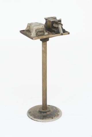 Chiropodial anvil on stand
