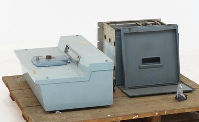 Tritium scintillation counter type 6012