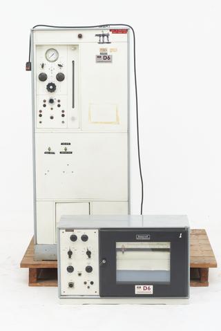 Gas Chromatograph