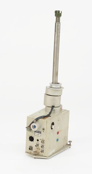 Varian HR 220 nuclear magnetic resonance spectrometer with accessories