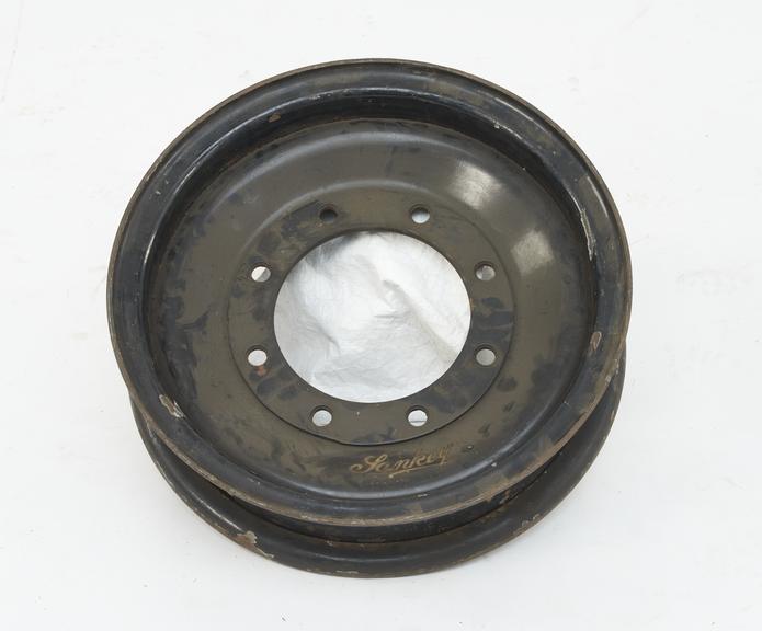 Steel wheel