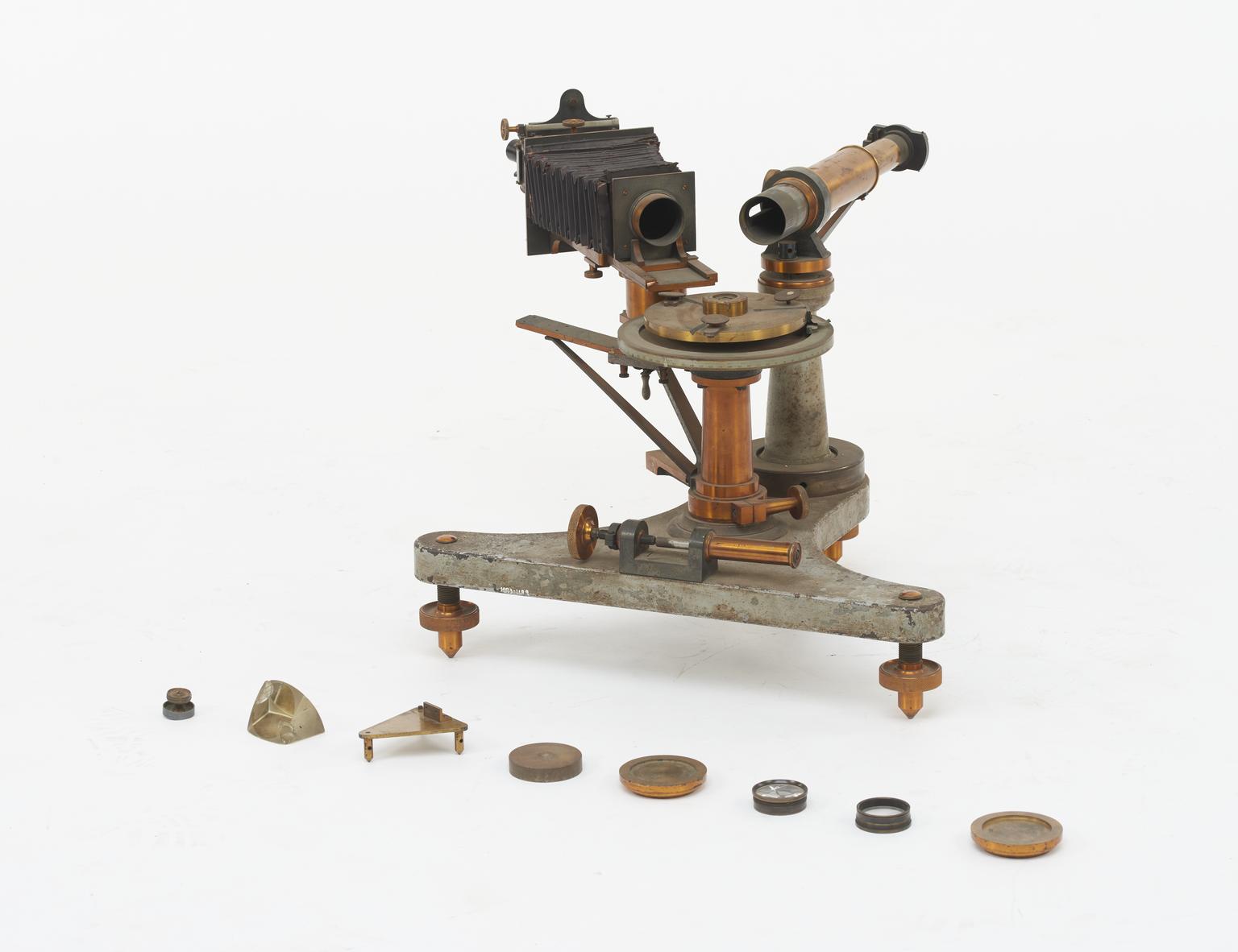 Spectrometer made by Adam Hilger for Lt Col J W Gifford when working in ...