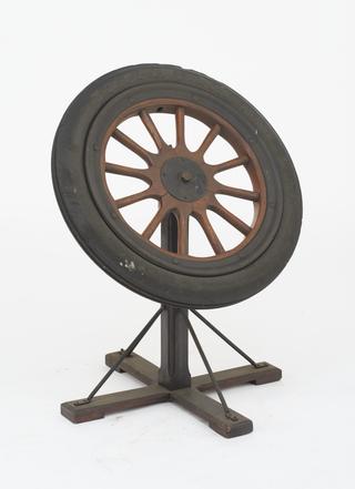 Motor Car Wheel