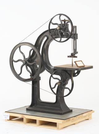 Band-sawing machine