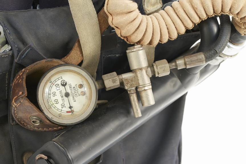 Gauge for Siebe Gorman 'Proto' Mark IV breathing apparatus