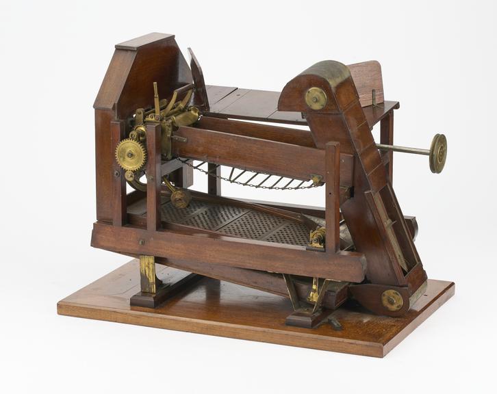 Model (scale 1: 6) of combined chaff cutter and sifting machine