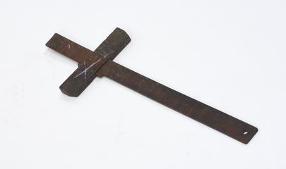 Wooden marking gauge