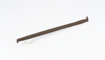 Double-ended hook tool for iron