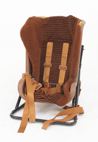 Child’s car safety seat
