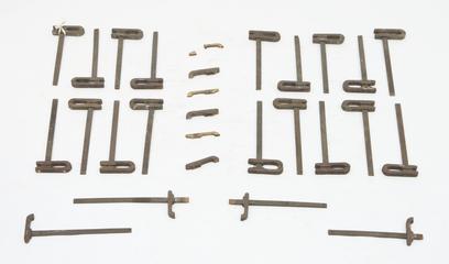 22 light wooden veneer cramps