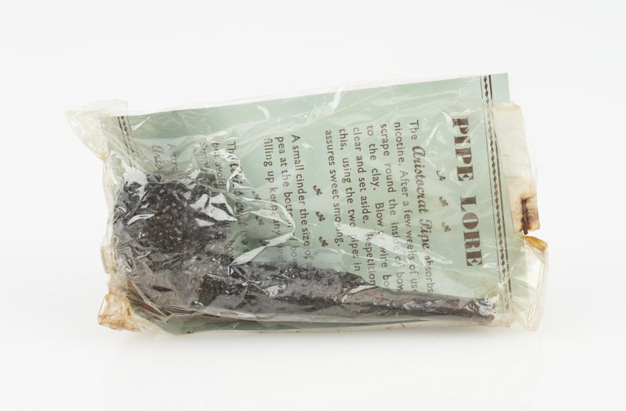 "Aristocrat" Tabacco Pipe