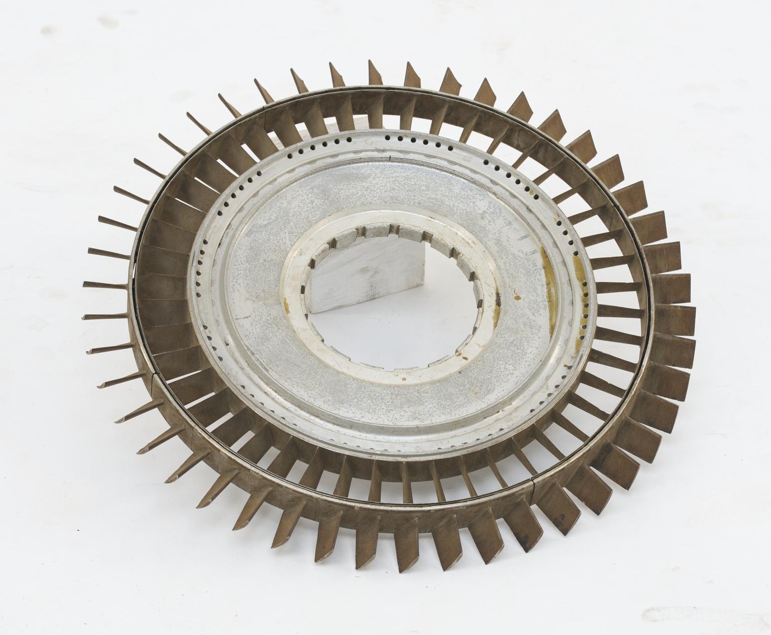 Turbine/Compressor Rotor for Gas Turbine | Science Museum Group Collection