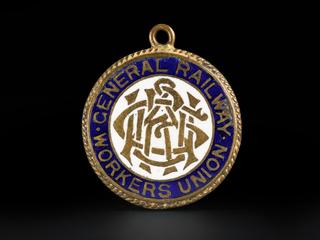 Transport Salaried Staffs Association badge