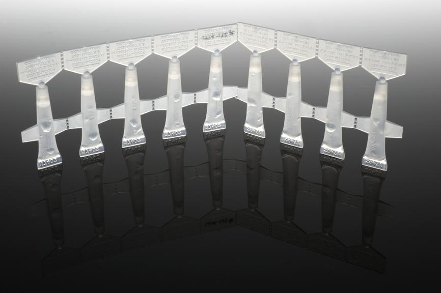 Nine doses of Sabin-type polio vaccine, London, England, 1994