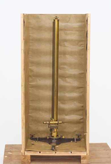 Cathetometer
