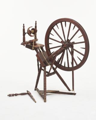 Scandinavian Type Flax Spinning Wheel