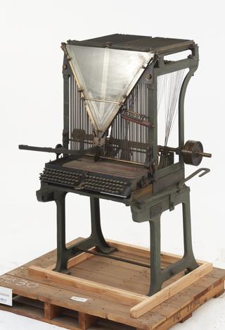 Pulsotype setting and justifying machine