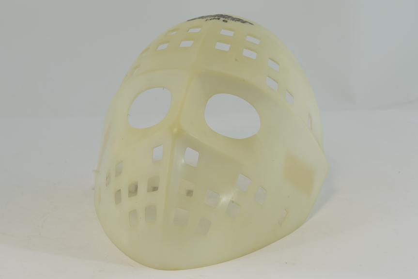 Plastic Face Mask for Ice Hockey