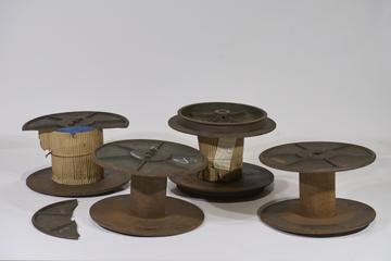 3 Warp Reels (direct drive type) 1 Warp Reel for Mounting at High Level