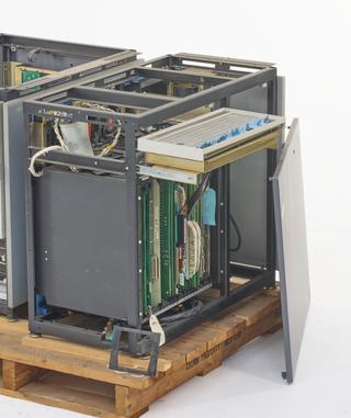 CMC 5200 Key to Disk Sytem pt2 - Cabinet Assembly