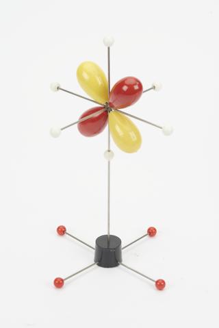 Model illustrating molecular orbital theory and crystal field theory