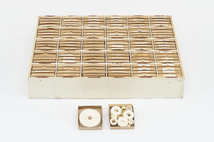 qty.120 packages containing components and sub-units