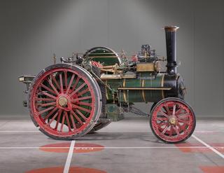 Compound steam traction engine 'Pride of Leven'