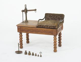 Personal weighing machine by Youngs
