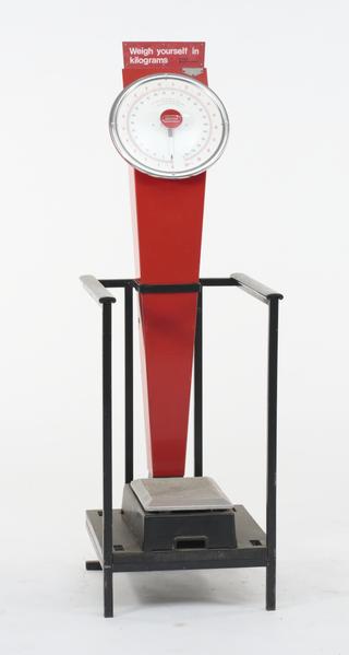 Model 680 personal weighing machine by Berkel
