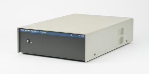 Integrator for integrating amplifier