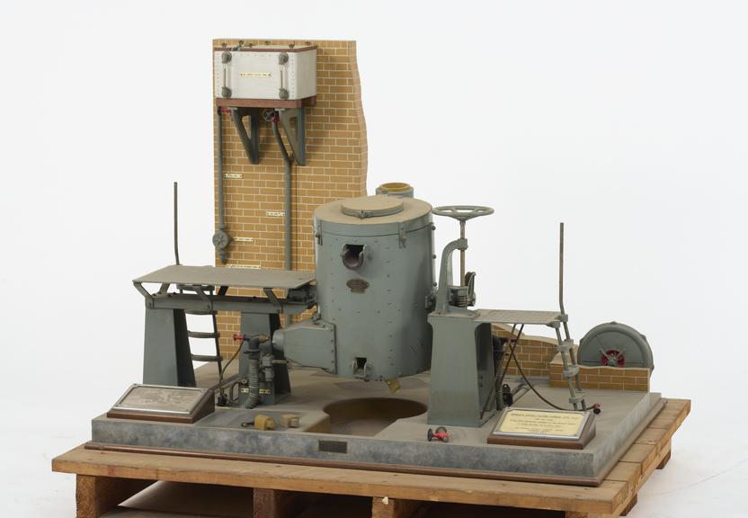 One model, scale 1:4