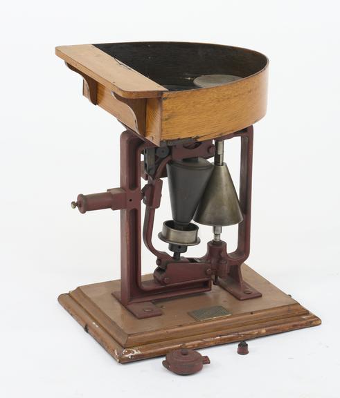 Model of friction power-driven variable speed potter's throwing wheel (scale 1:2)
