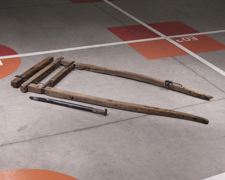 Harness of Wooden Horse Gin