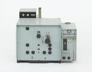 Unicam SP900 Flame Photometer (Spectrophotometer) dated c. 1955 made by Pye Unicam