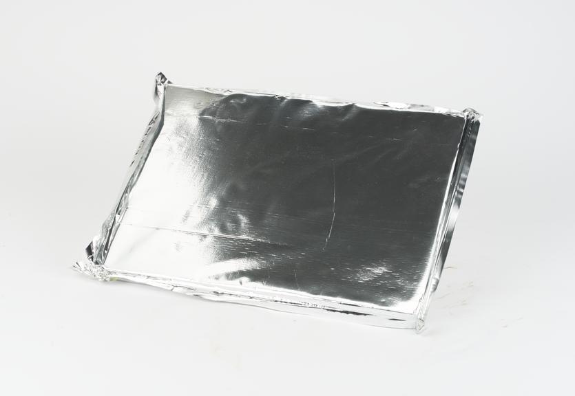 Refrigerator insulation panel made of pu foam and foil