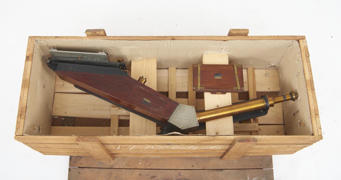 Bellingham and Stanley spectrograph with lacquered brasswork and wood and metal body