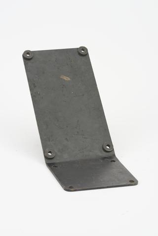 Control training bracket