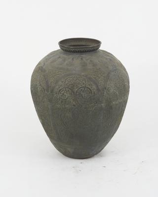 Large copper vase, European, 1801-1900