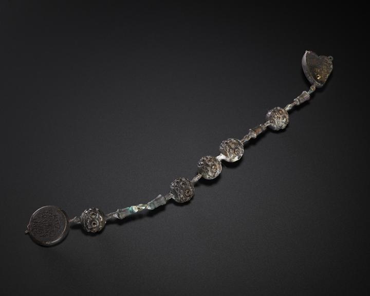 Rosary part of 'Santa Medicina'