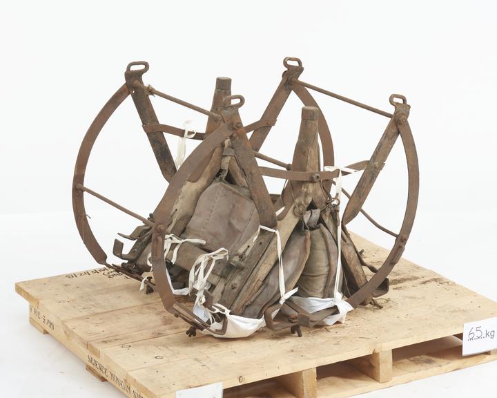 Packhorse stretcher carrier, first World War