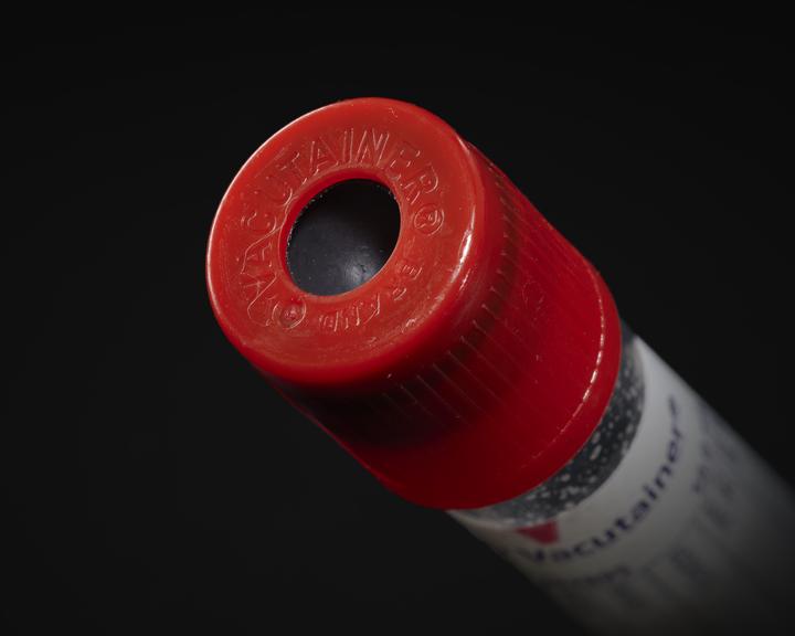 Blood collection tube