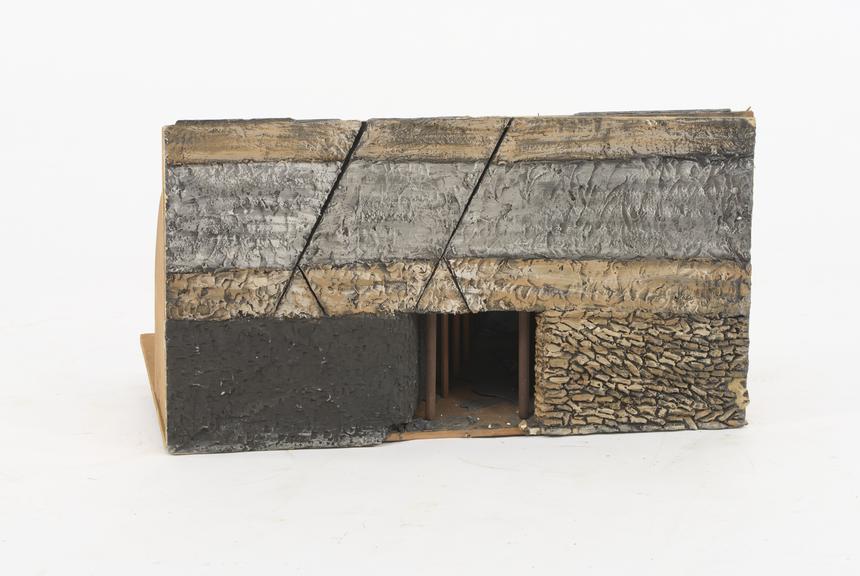 Diorama - roof fractures at coal face (1950)