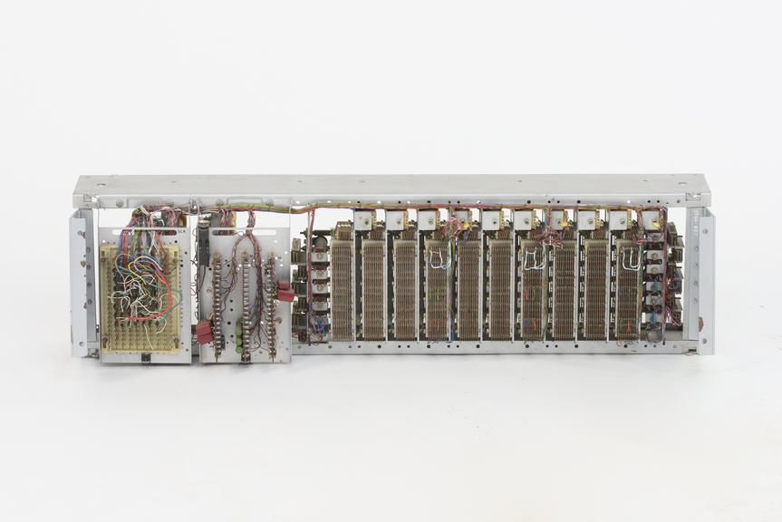 Crossbar switch (10x6)