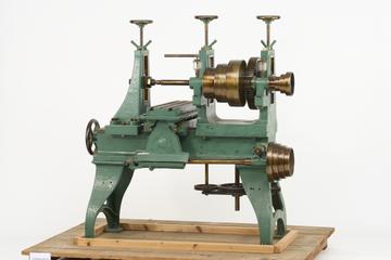 Lincoln Type Milling Machine.