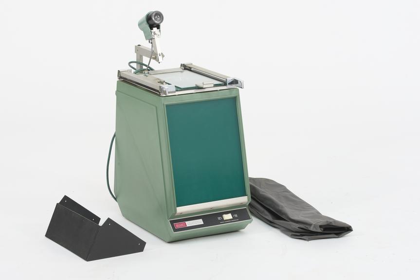 Readex Univeral Micro-viewer for both opaque and transparent microforms