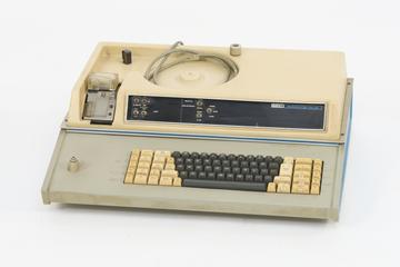 AKT Autocomp Perforator Keyboard