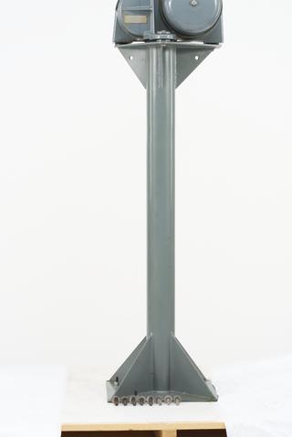 Pole mast for Decca Scanner