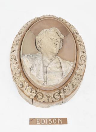 Bas-relief of Thomas Edison